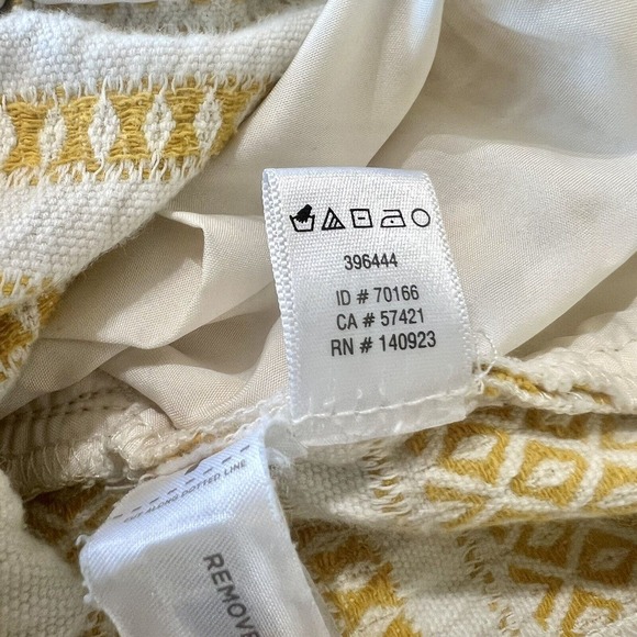 LOFT Ann Taylor Shorts Size 10 Yellow White Stripe Tweed Riviera Coastal Chic - Picture 11 of 12